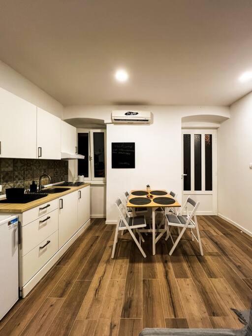 Studio Apartment Joanna Rijeka Exterior photo